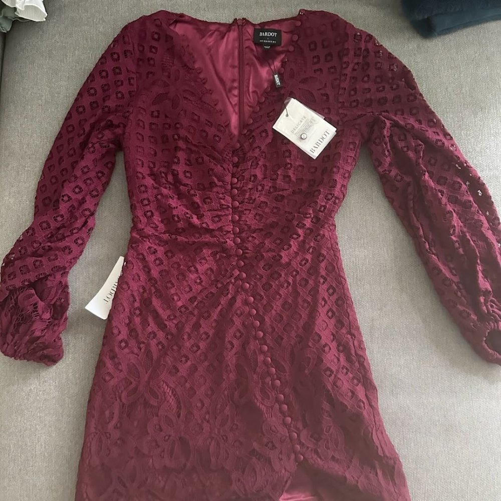 BARDOT RED LACE DRESS NEW WITH TAGS